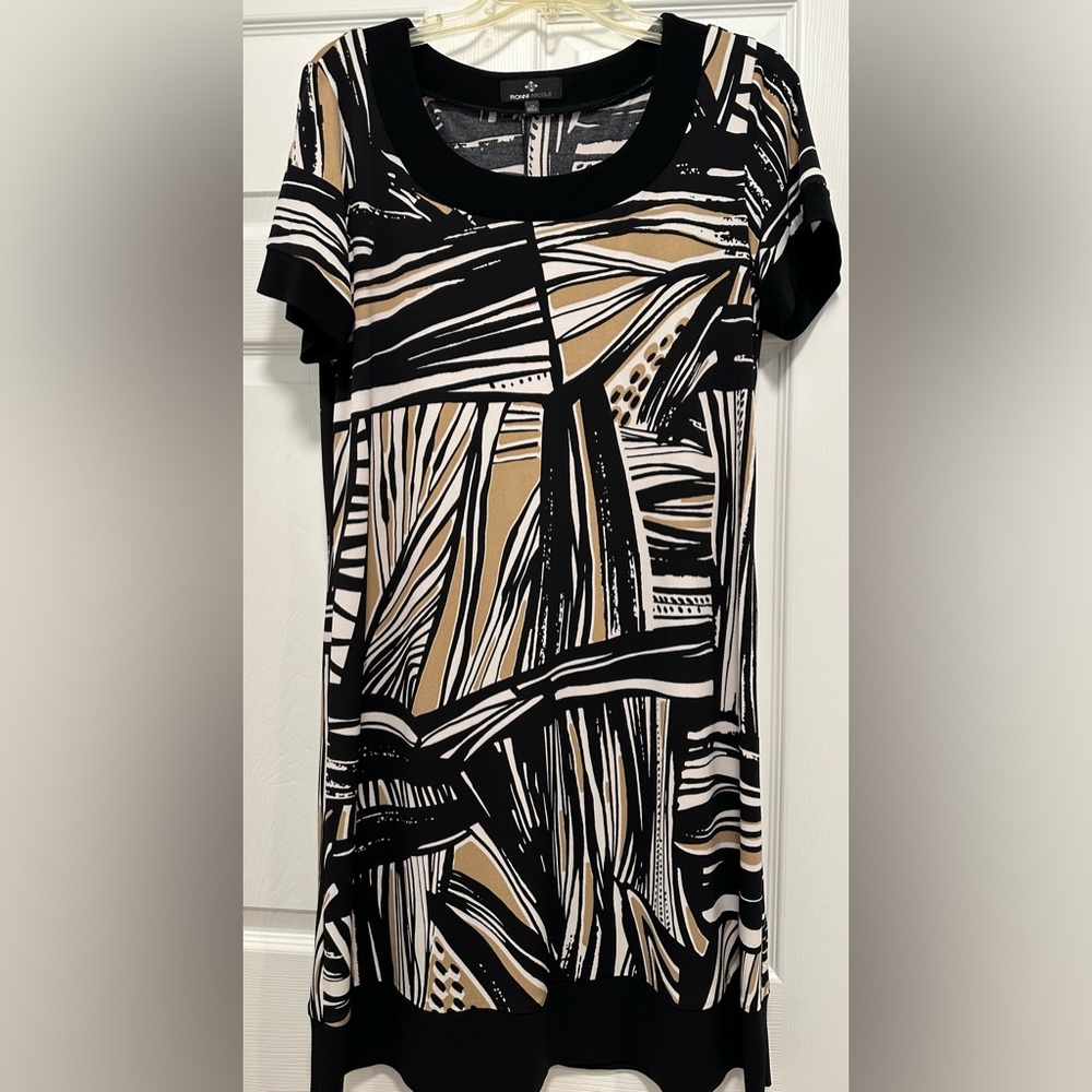 Ronni Nicole Dress in Classy Neutral Colors!